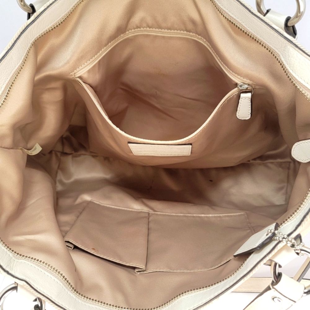 FLAWLESS Coach Campbell Signature Izzy Ivory Hand/Shoulder Bag P40 - Picture 2 of 8